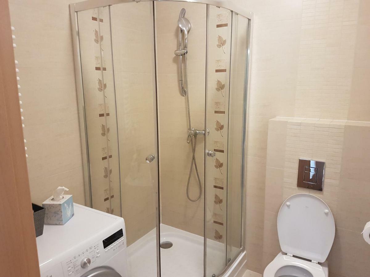 Apartament Z Ogrodkiem Pomerania Kolobrzeg Exterior photo
